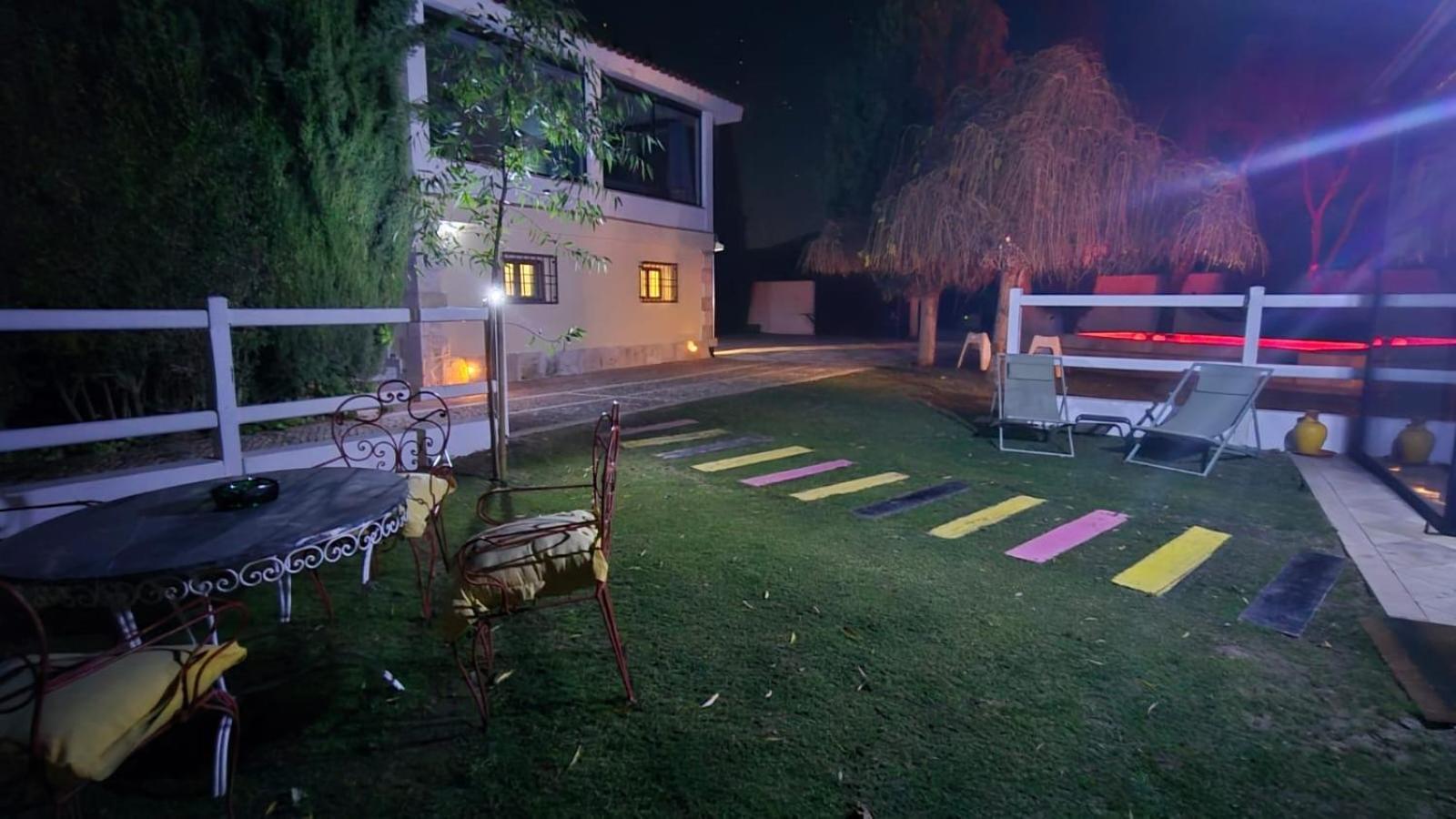 Hearts & Ponies Apartamentos Con Piscinas Privadas Cerca De La Warner Chinchón Extérieur photo